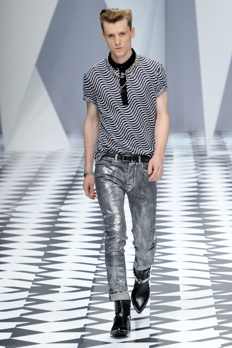 versace 2011春夏男装秀场